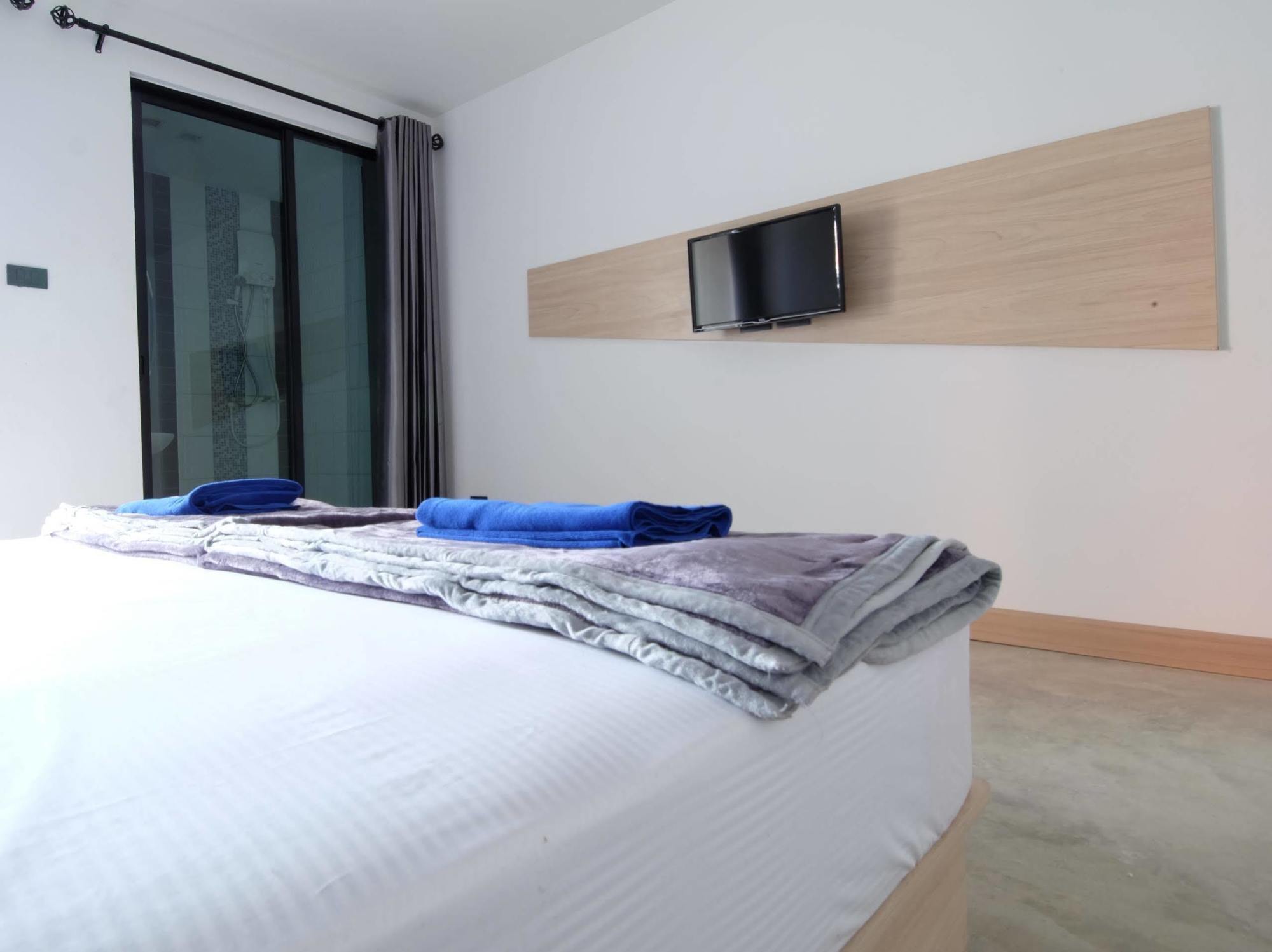 Bed-Room At Suvarnabhumi Airport - Newly Renovated Бангкок Екстер'єр фото